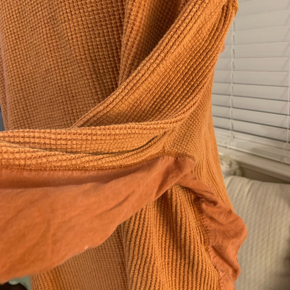 Oli & Hali Burnt Orange Waffle Knit Thermal Shacket M/L - Picture 9 of 10